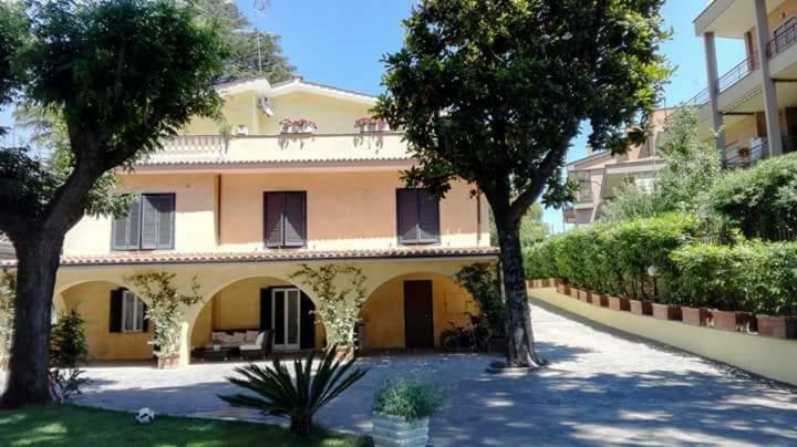 Villa Orsini Рим Экстерьер фото