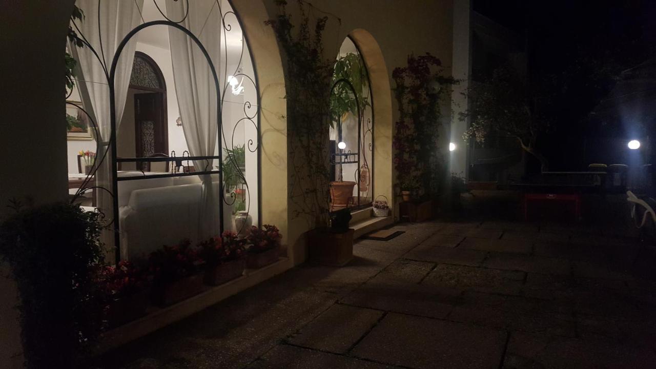 Villa Orsini Рим Экстерьер фото